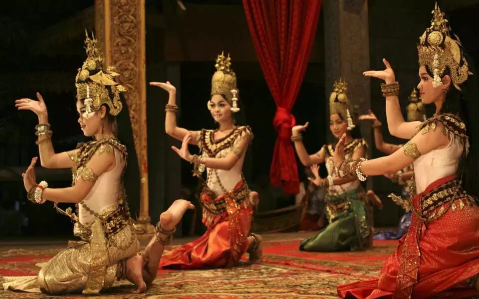 Thưởng Thức Buffet Tối Và Xem Trình Diễn Múa Apsara - KKday